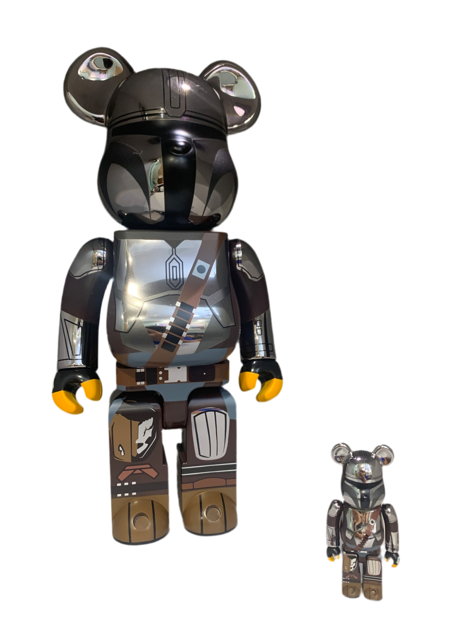 Bearbrick Star Wars The Mandalorian 100% & 400% Set – DRIPPED