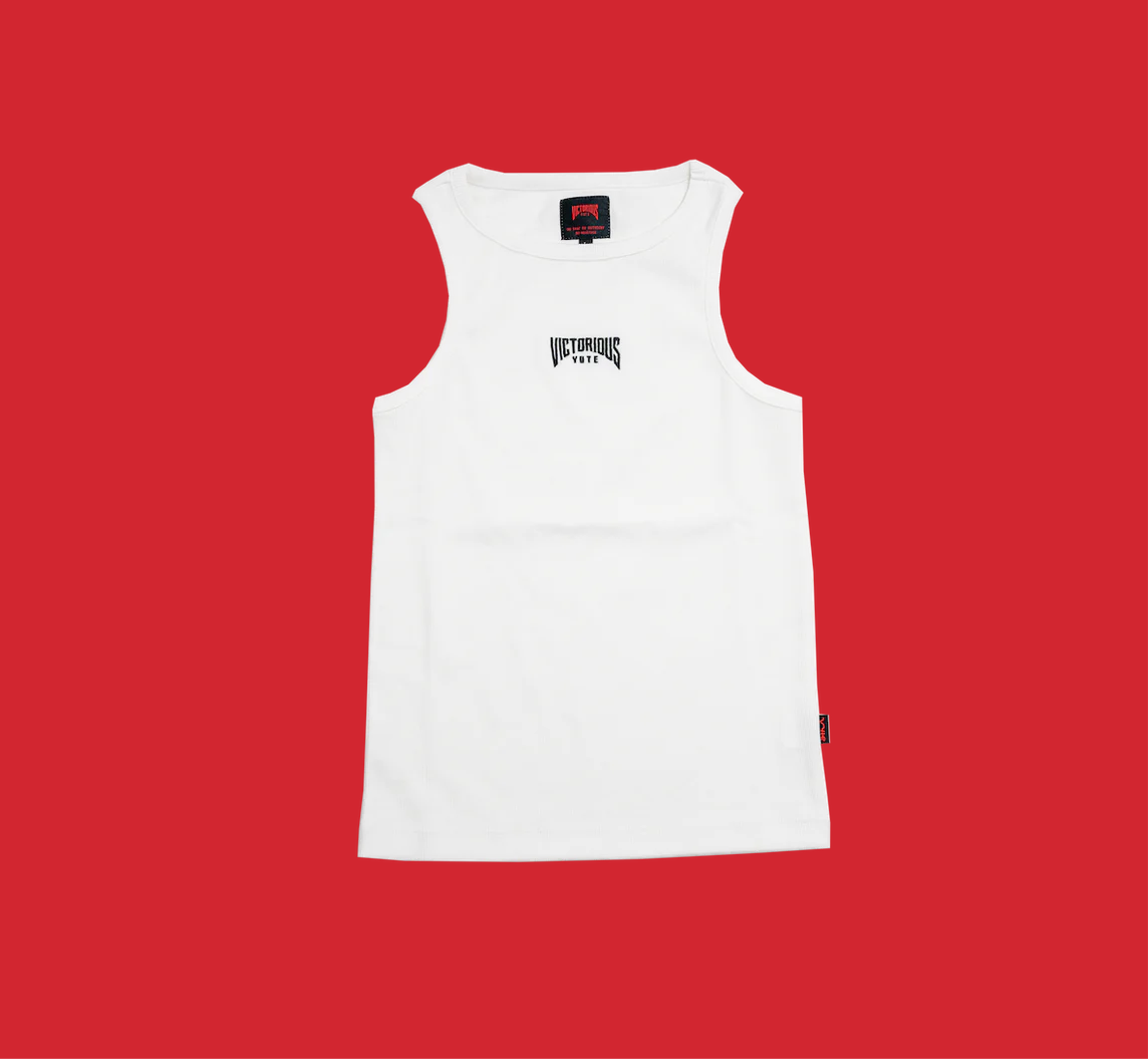 VY ESSENTIALS TANK TOP - WHITE