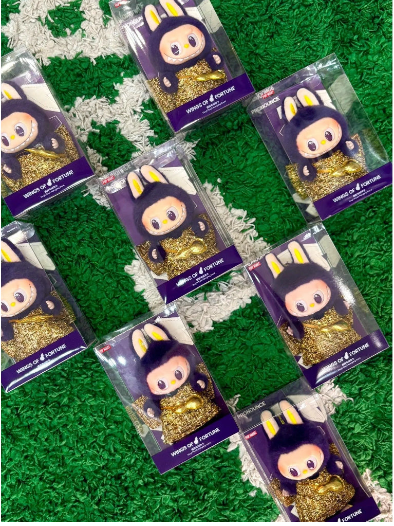 Pop Mart
Labubu x Pronounce Wings of Fortune Vinyl
Plush keyring