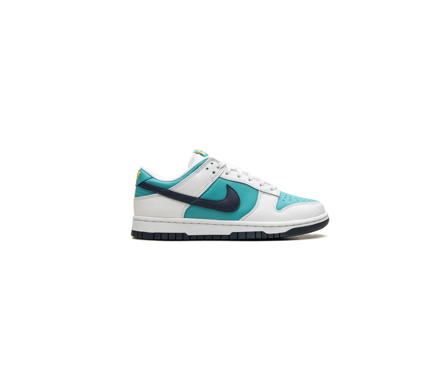 Nike
Dunk Low Retro "Dusty Cactus"