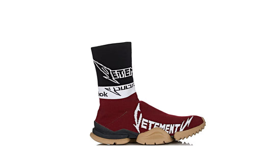 Reebok Sock Runner
Vetements Burgundy Black White