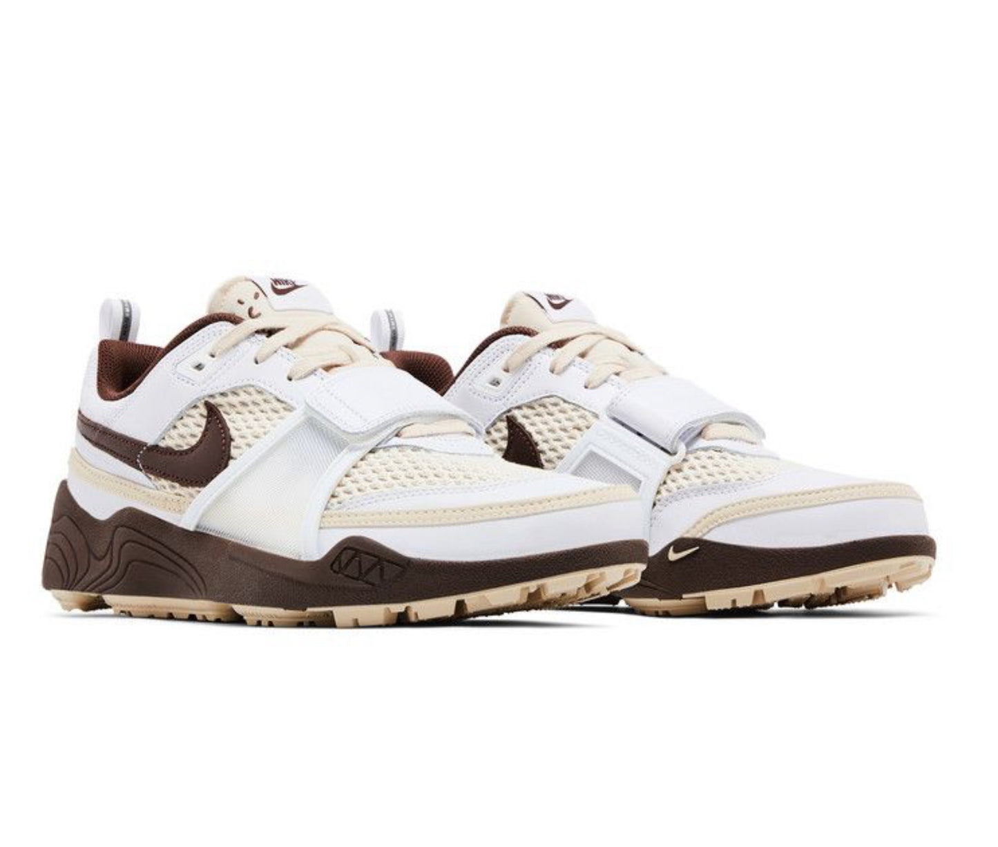 Travis Scott x Zoom Field Jaxx
'Light Chocolate'