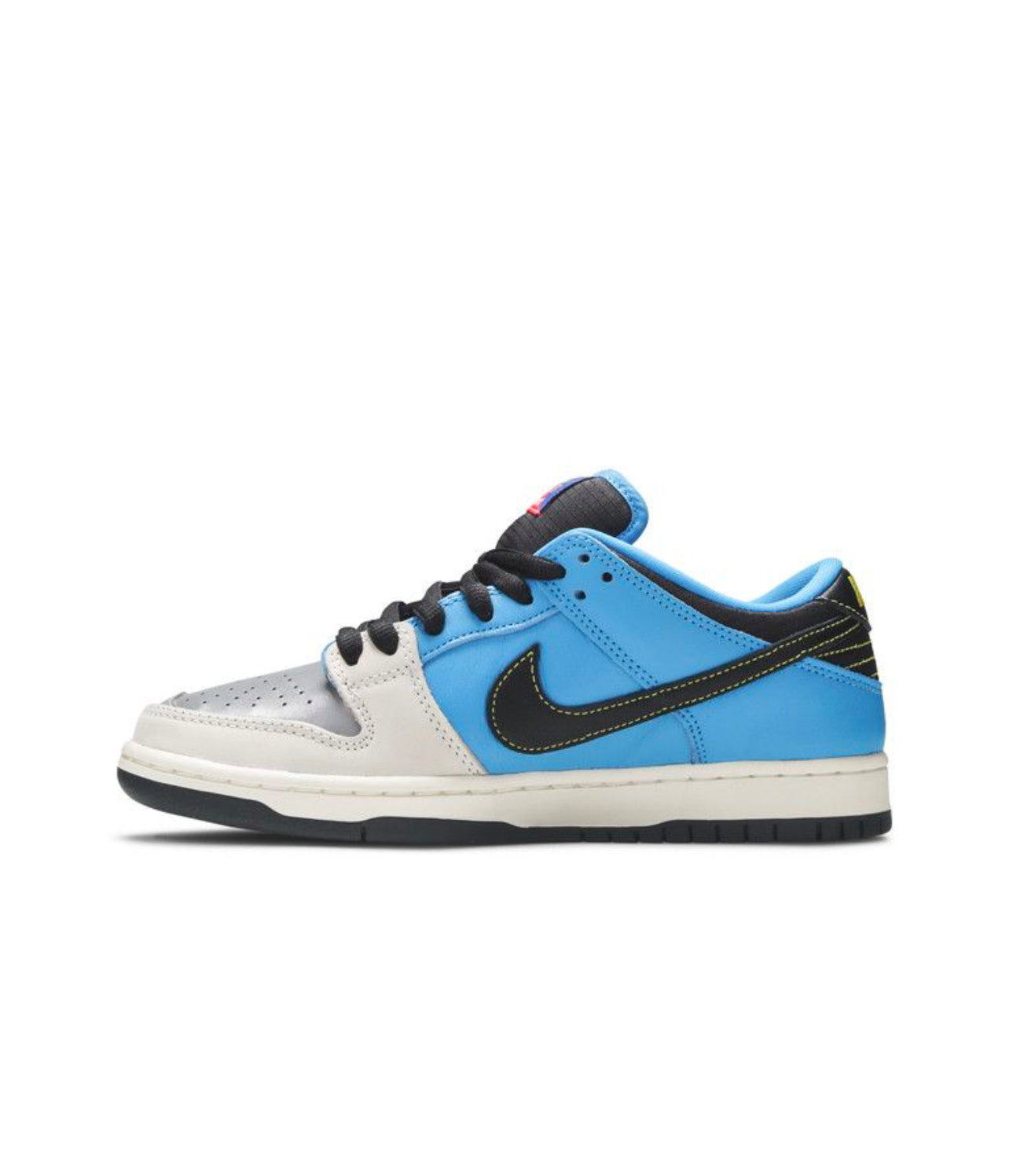 Instant Skateboards x Dunk Low
Pro SB QS