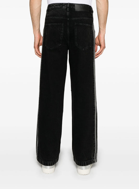 adidas
Firebird Adicolor jeans