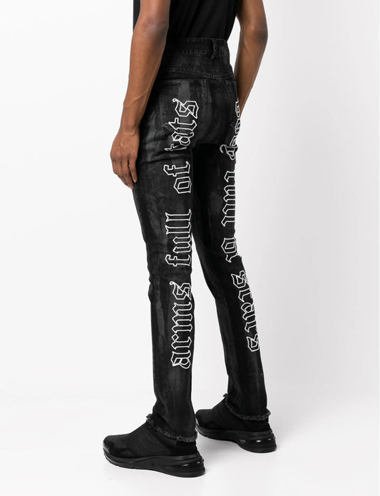 Haculla
Gothic jeans