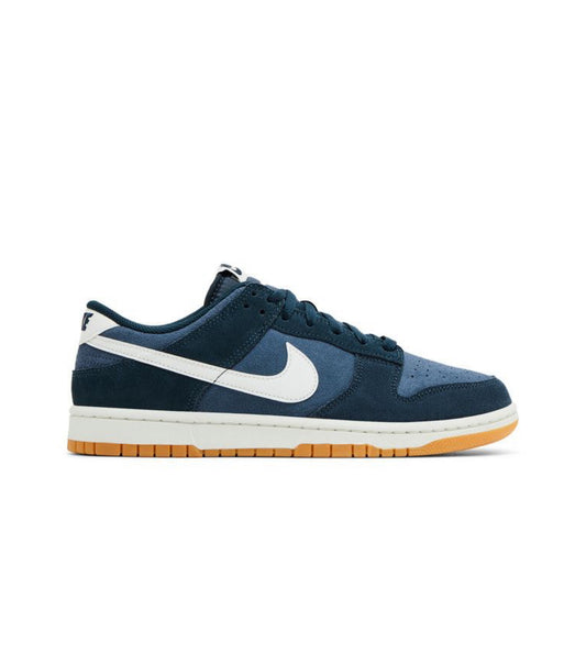 Dunk Low SE 'Armory Navy Gum'