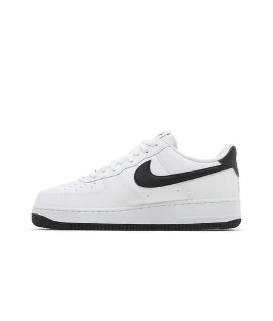Air Force 1'07 'White Black
Outsole'