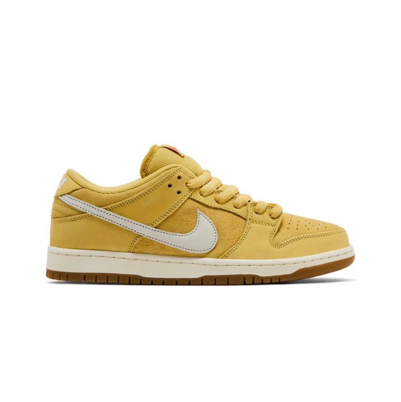 Nike Dunk Low Pro SB 'Saturn
Gold'