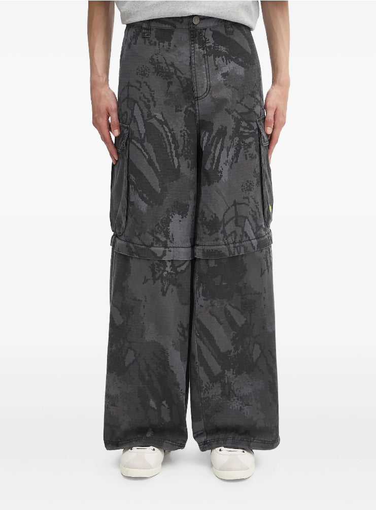 adidas
Detachable-panels cargo pants