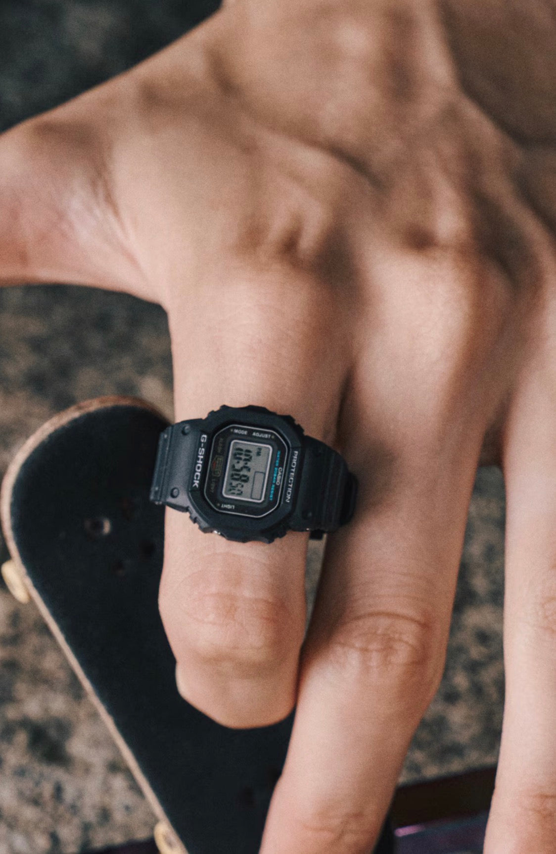G- SHOCK DWN-5600-1ER