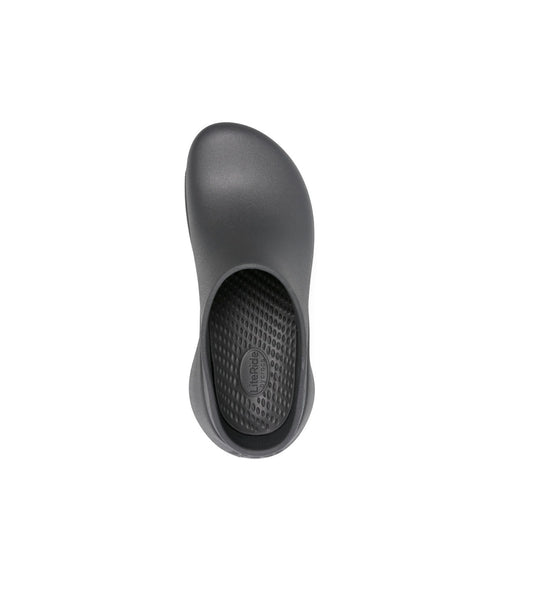 Crocs
platform clog slides